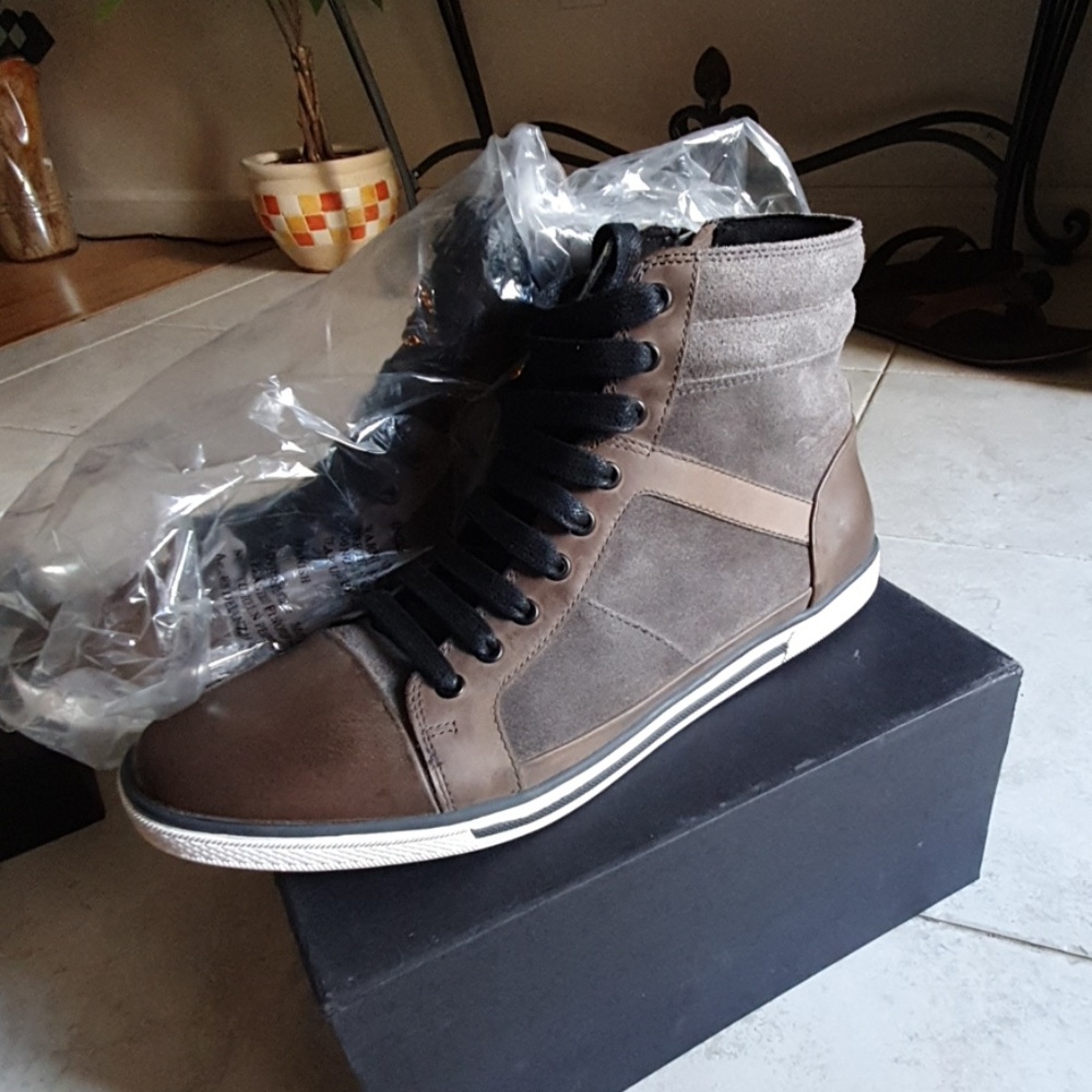 Kenneth Cole Fashion Sneakers